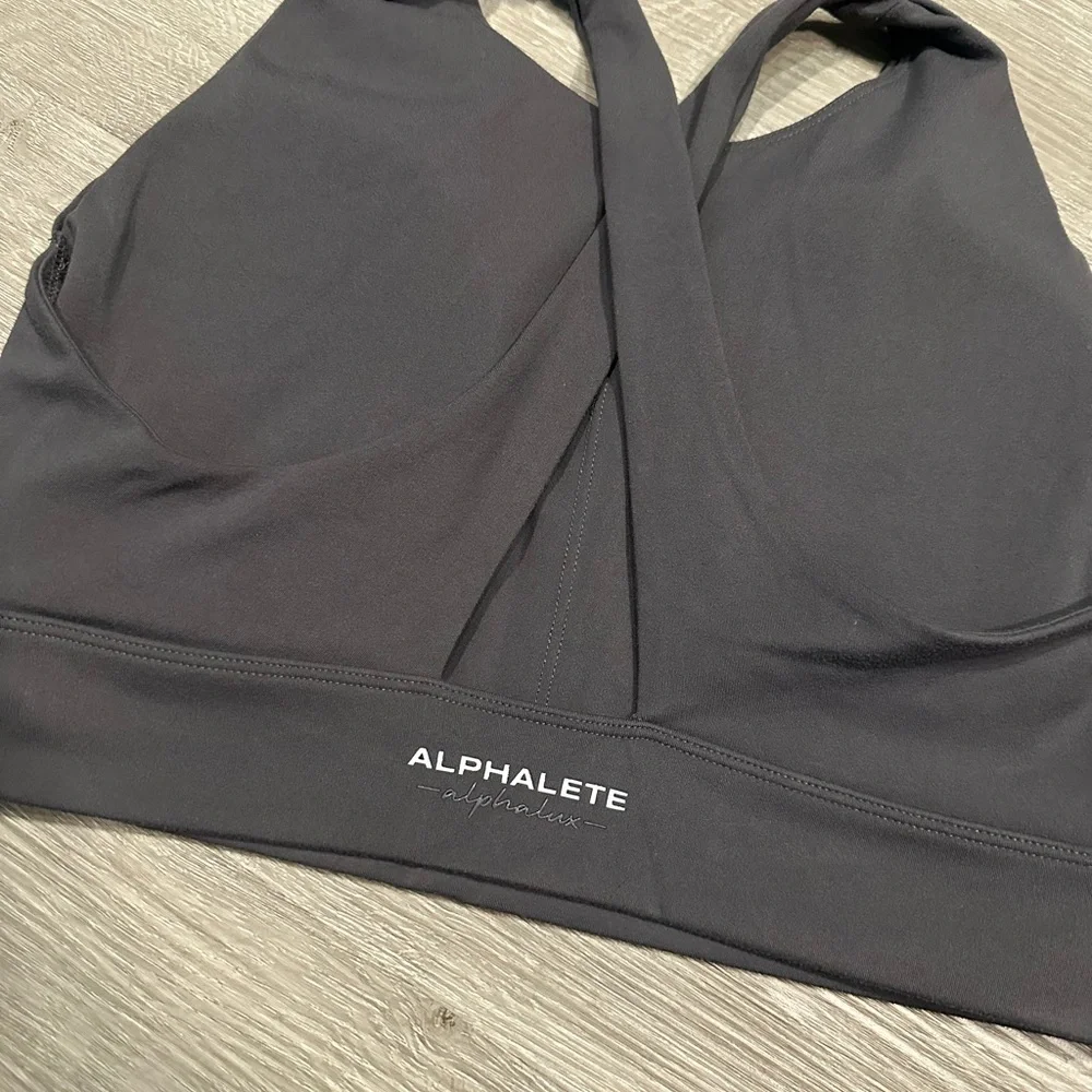 Alphalete Women's Dark Grey Sports Bra